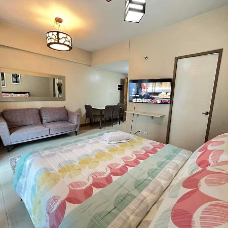 Palm Tree Two Villas Pasay Exterior foto