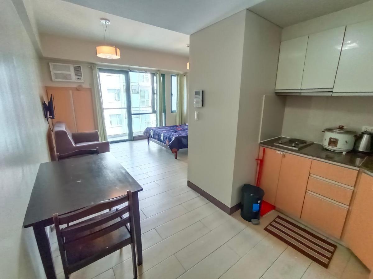 Palm Tree Two Villas Pasay Exterior foto