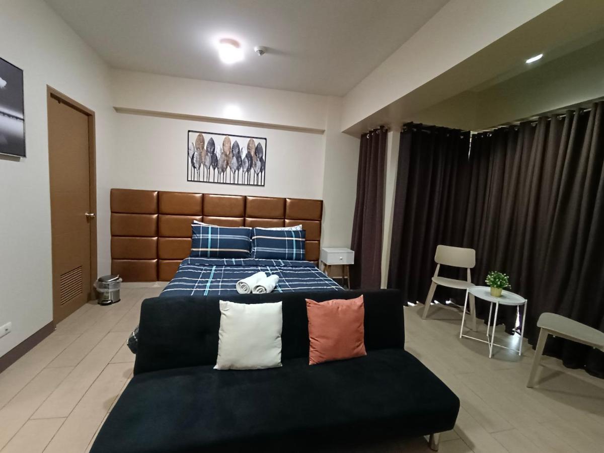 Palm Tree Two Villas Pasay Exterior foto