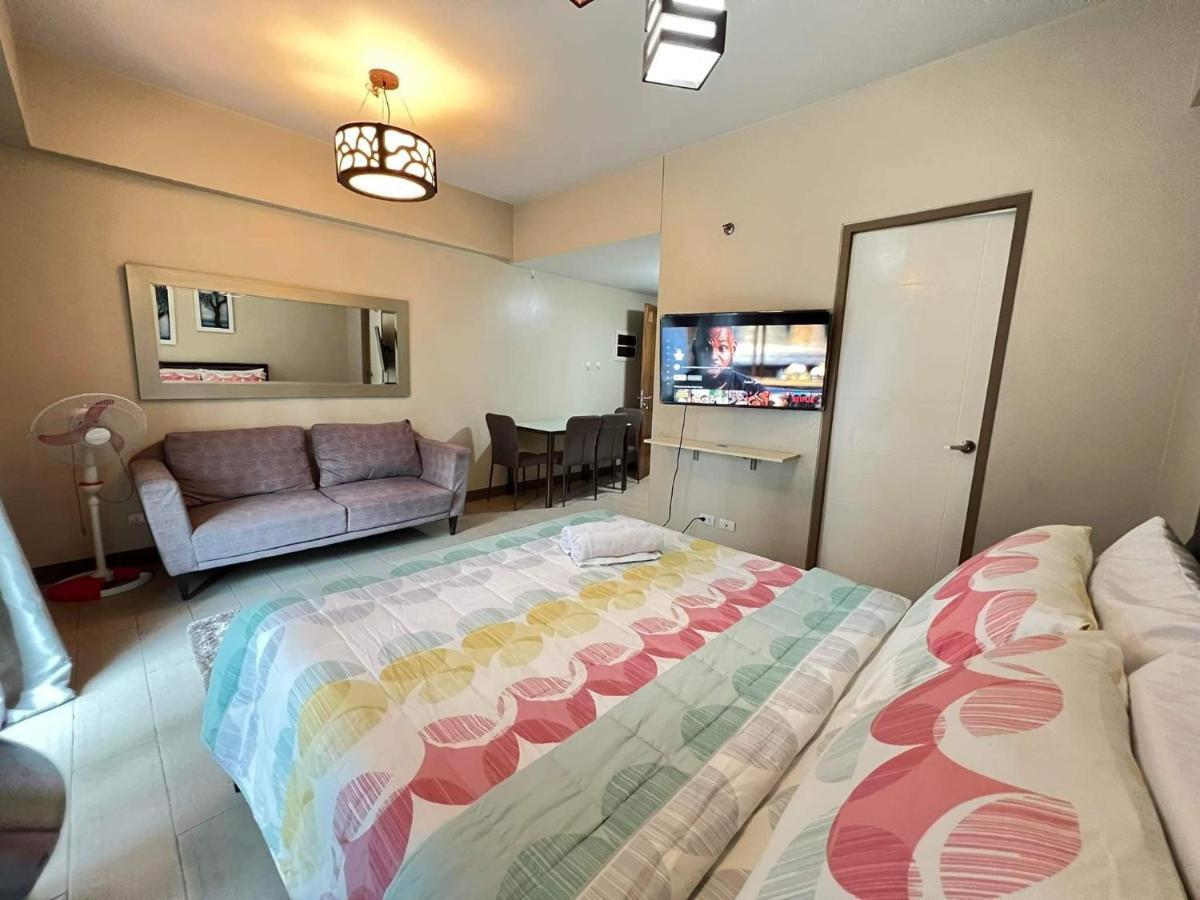 Palm Tree Two Villas Pasay Exterior foto