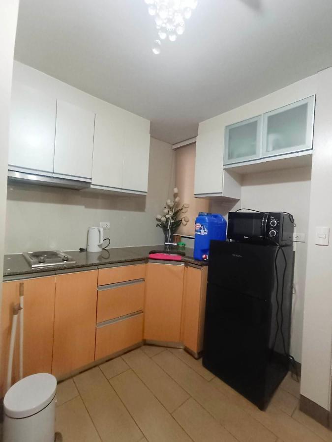 Palm Tree Two Villas Pasay Exterior foto